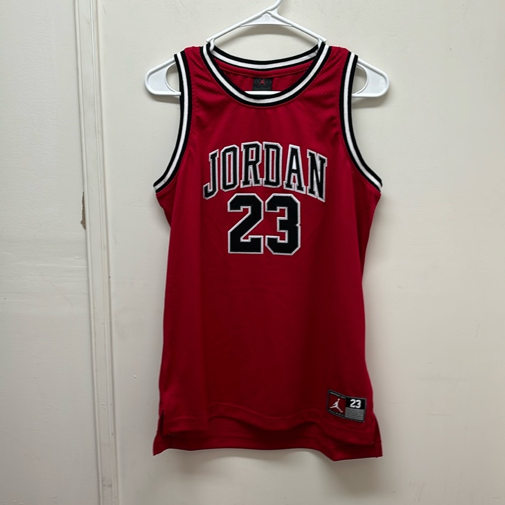 Jordan 23 Red Basketball Jersey - Size XL (Boys)